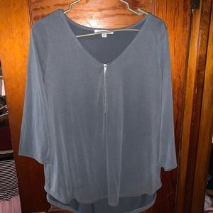 3/4 length quarter zip blouse